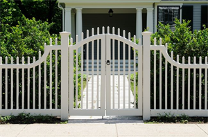 Gate